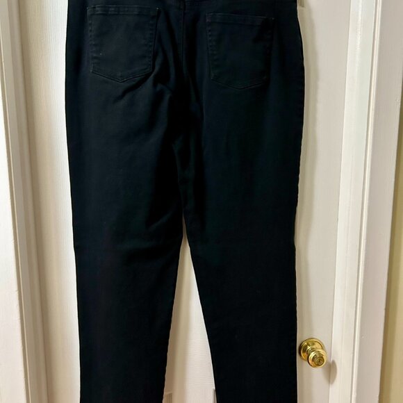 Gloria Vanderbilt Amanda Black Jeans Size 18 - Picture 2 of 5